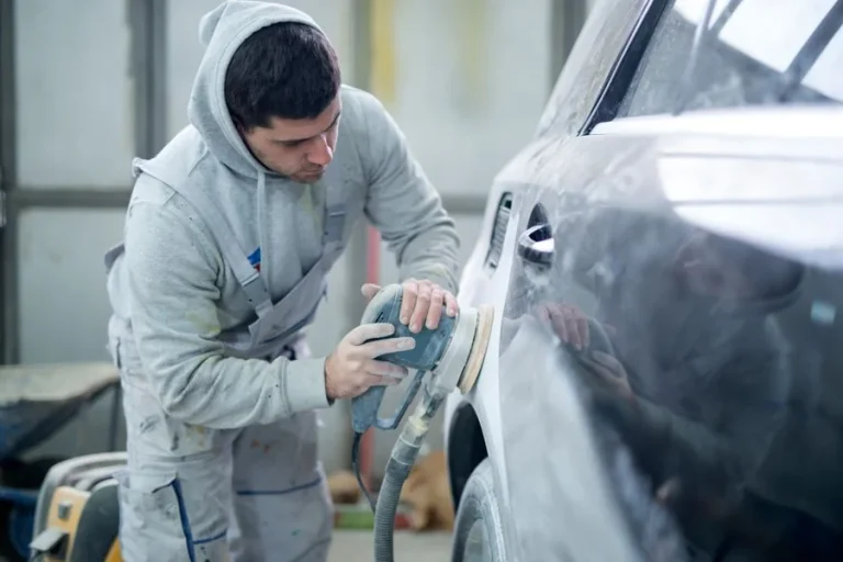 Keeping Your Car Looking New: Why Timely Bumper Repair Matters Car Looking